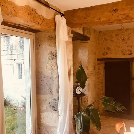 In A Renaissance Castle Apartmán Layrac